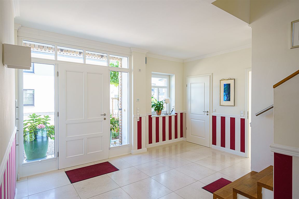 Klassische Villa mit traumhaftem unverbaubarem Blick im Soester Westen