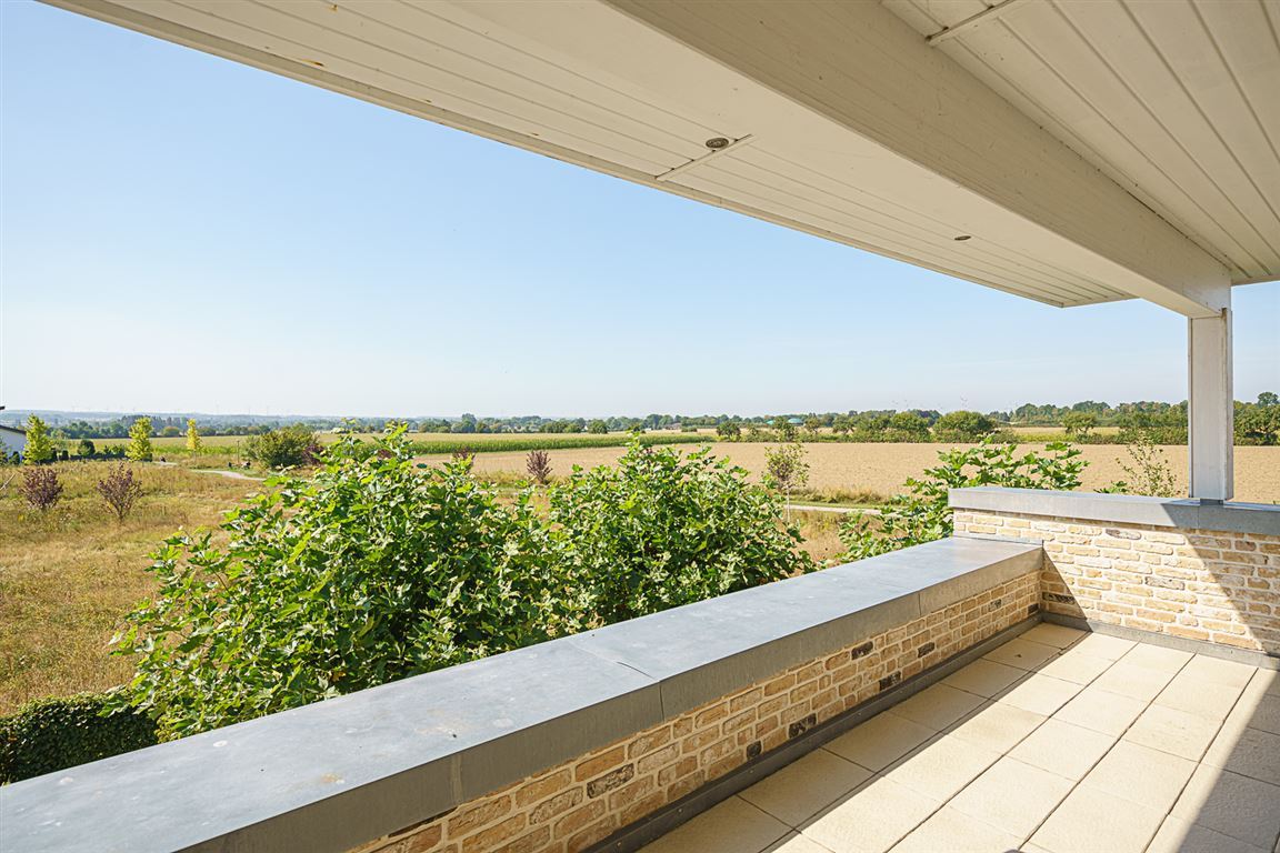 Klassische Villa mit traumhaftem unverbaubarem Blick im Soester Westen